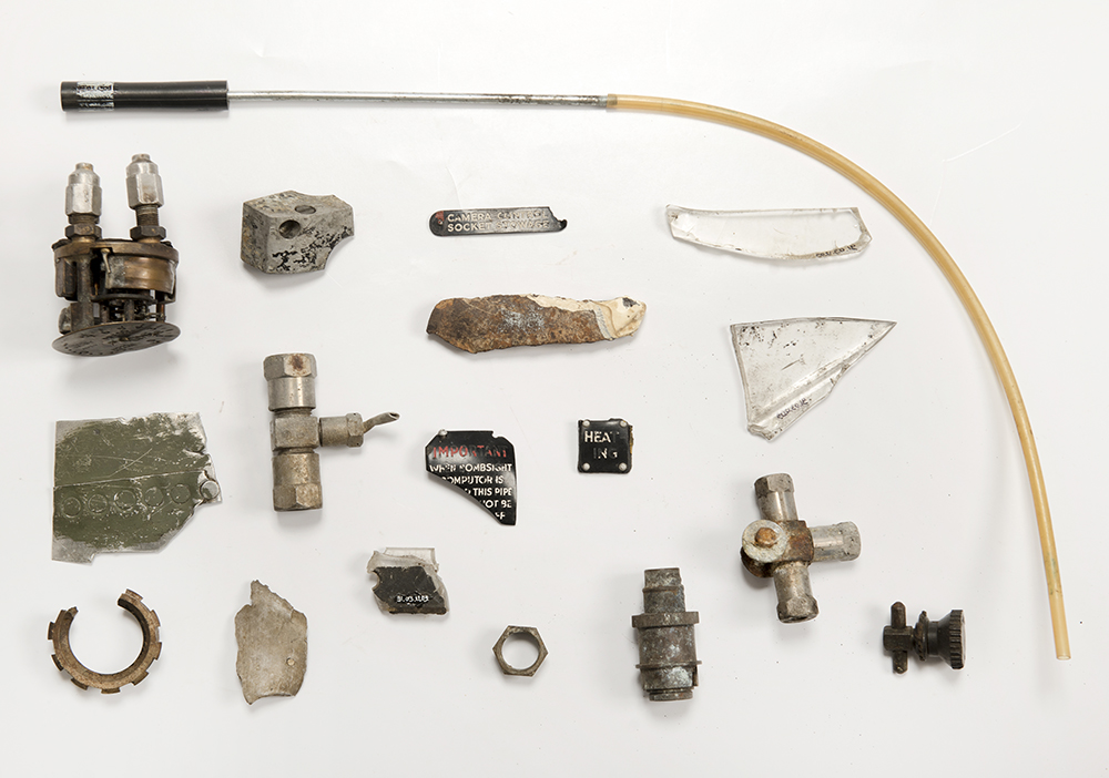 Débris d'un avion bombardier Handley-Page Halifax II LL-114 code NF-P de la Royal Air Force, l'Armée de l'air britannique, qui s'est écrasé à Autrans dans le Vercors le 7 février 1944.