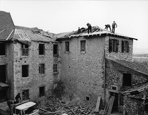 Travaux de restauration, 17 janvier et 21 mars 1967, photographies des services techniques de la ville de Grenoble @ Coll. Musée dauphinois