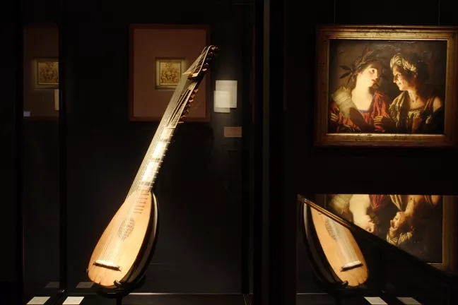 Vue de l'exposition Une histoire des Sens