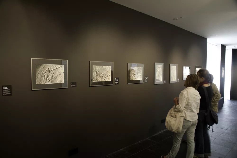 Exposition ROCHES DE MÉMOIRE. 5 000 ANS D’ART RUPESTRE DANS LES ALPES