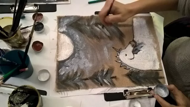 Atelier toile de jute au musée