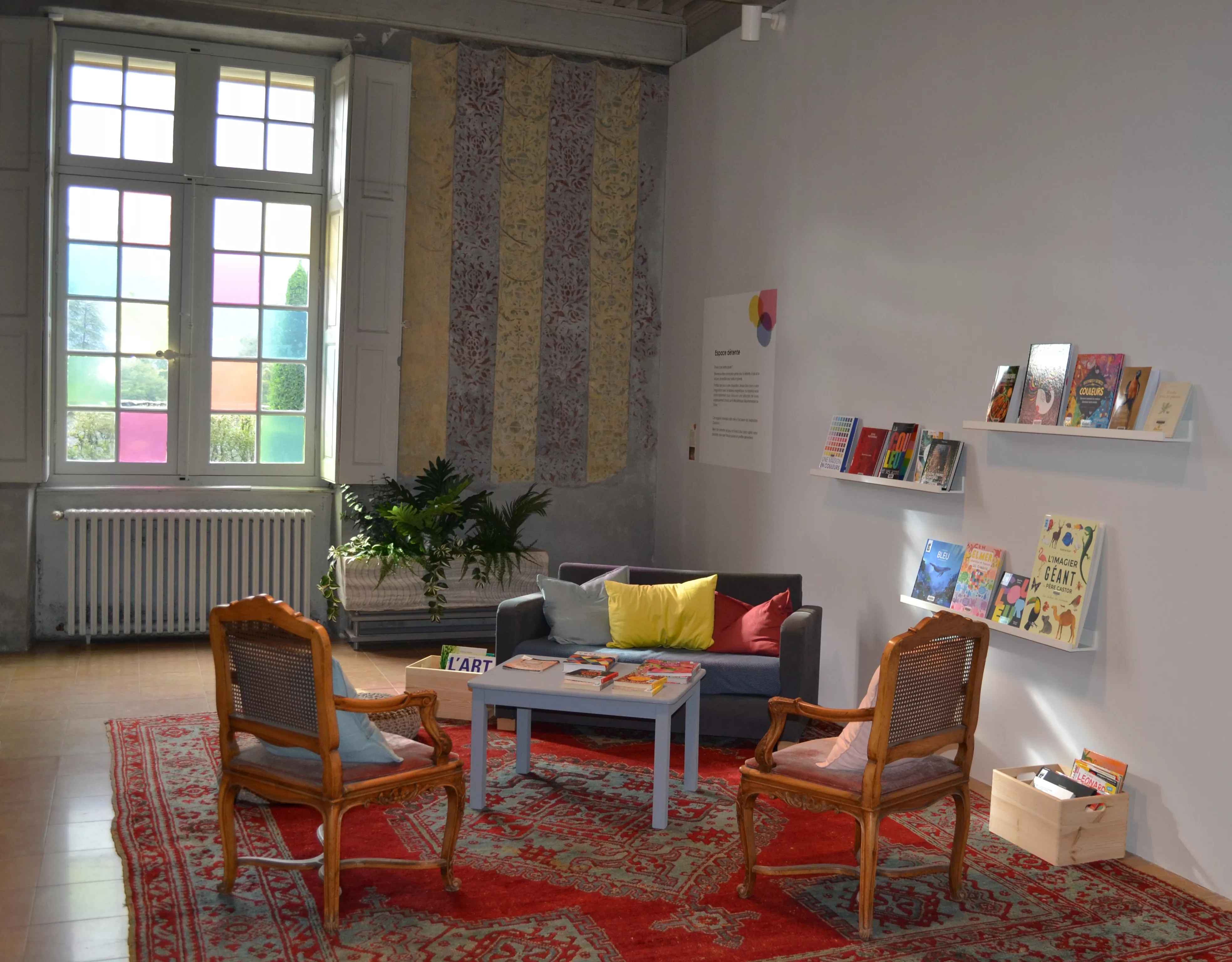 Exposition Couleurs | Espace lecture et jeux
