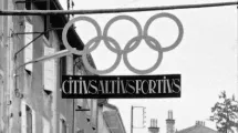 Anneaux olympiques, Le Touvet, hiver 1967/68 © Archives de Crolles