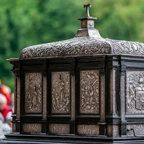 Châsse reliquaire ©  CNOSSOS