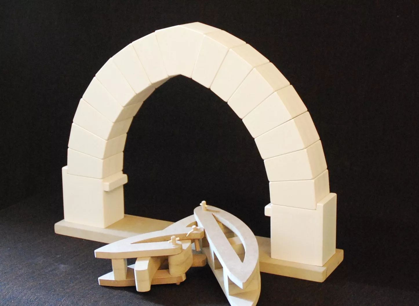 Arc et voûte construction d'un arc brisé