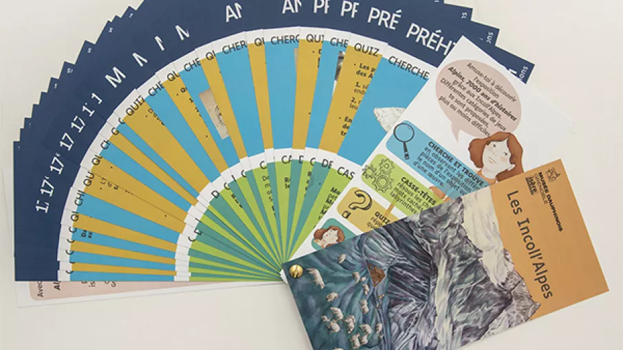 Photographie d'un quiz pour enfants accompagnant l'exposition Alpins du musée dauphinois