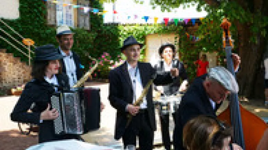 La Guinguette à roulettes-Les Gaspards