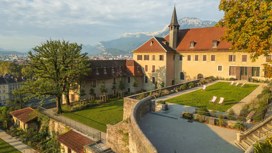 Musée dauphinois et ses terrasses et jardins © Musée dauphinois - Pierre Jayet